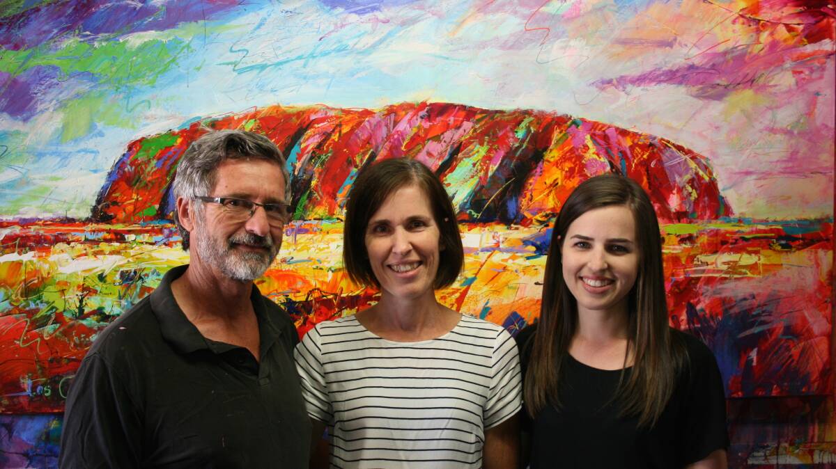 In the family: Jos and Hilly Coufreur and their daughter Elza Fouche are all avid artists. Photo: Supplied.