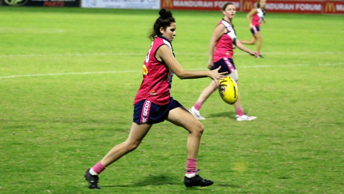 Kira Phillips took out the league's leading goal kicker award. Photo: Coni Forrestall.