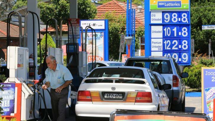 The Australian Institute of Petroleum says  the national average price of unleaded petrol, 111.6¢ a litre, is at a one-year low. Photo: Kirk Gilmour