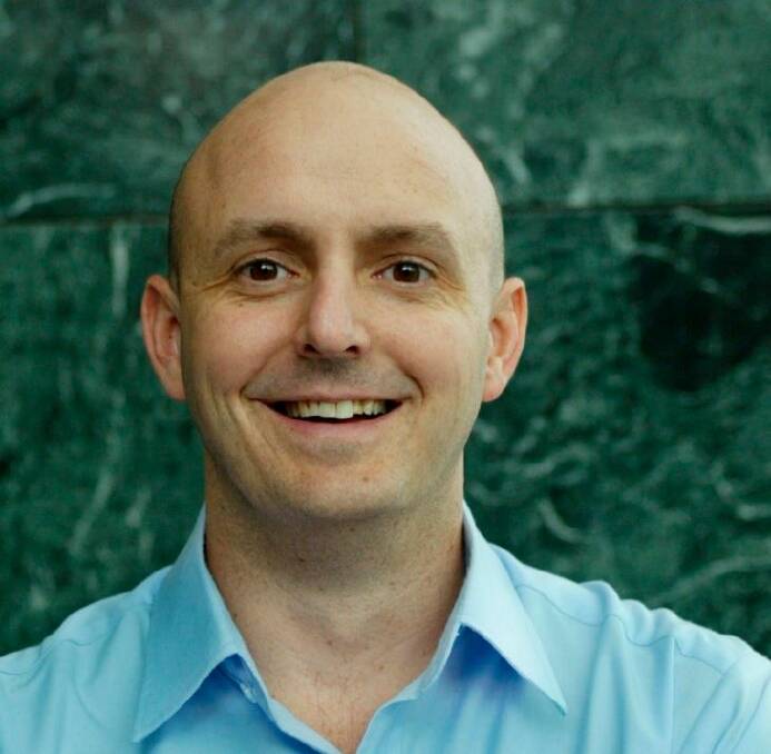 Dr Richard Denniss, Executive Director of the Australian Institute, will speak at the University of Wollongong tomorrow about the state of the economy

Richard's bio pic.jpg
