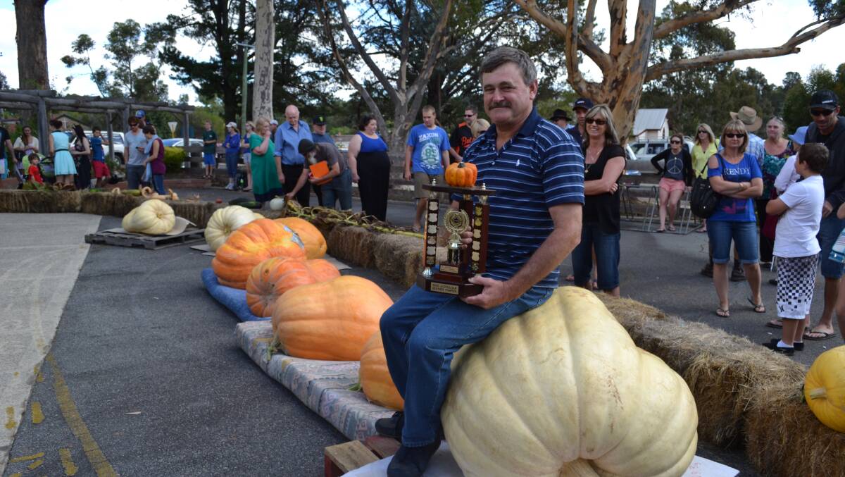 Robert Giumelli with his winning pumpkin.