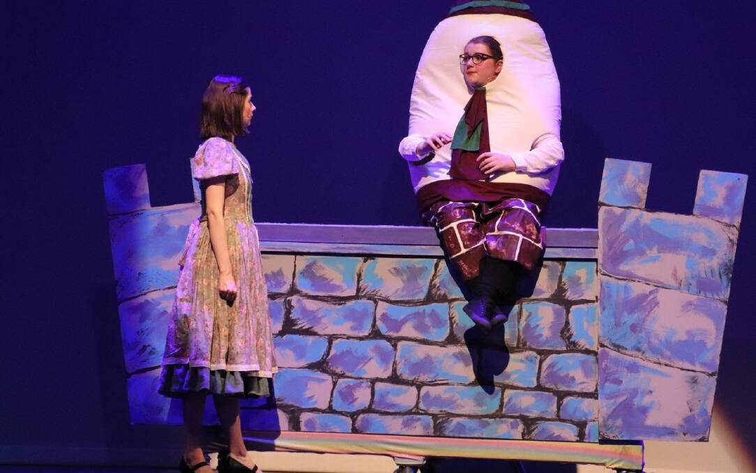 Adapt performance training production of Alice in Wonderland. Photos: Gemma Little