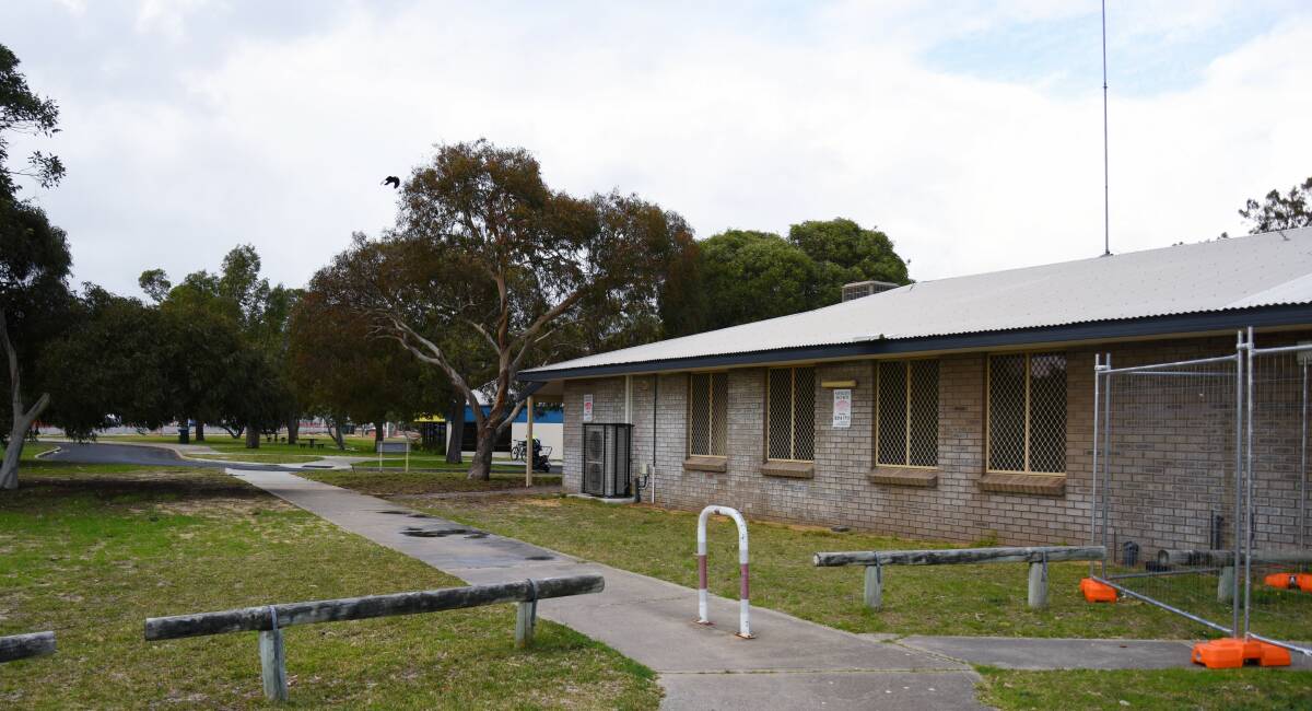 The Tuart Avenue Facility, which currently provides a safe space for homeless people in the area to have a warm shower and get changed on a regular basis. Photo: Marta Pascual Juanola.