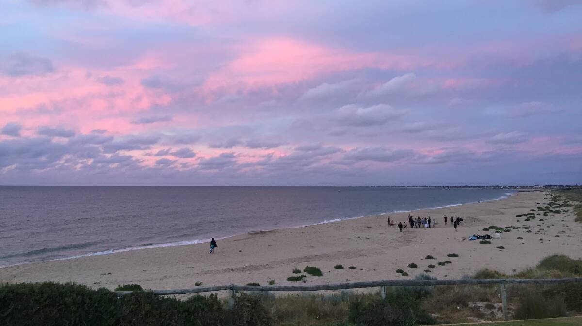 Mandurah is gearing up for toasty conditions this weekend. Photo: Caitlyn Rintoul.