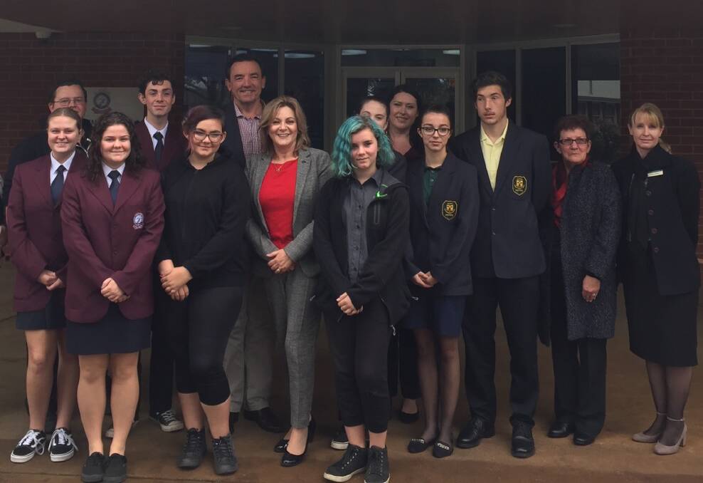 School visit: Murray-Wellington MP Robyn Clarke and Western Australian Youth Minister Peter Tinley with students from across the Peel region at the forum on June 7. Photo: Supplied. 