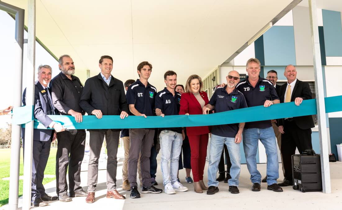 Shire of Murray representatives, Canning MP Andrew Hastie, Murray-Wellington MP Robyn Clarke, and Murray Districts Ranger soccer club representatives cutting the ribbon to the new South Yunderup pavilion. Picture: Supplied.