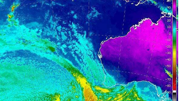 Severe weather warning: Cold front to move in on Mandurah overnight