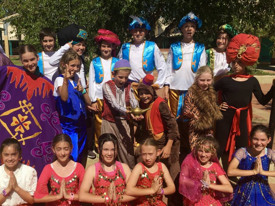 Halls Head Primary School students prepare for Aladdin performance
