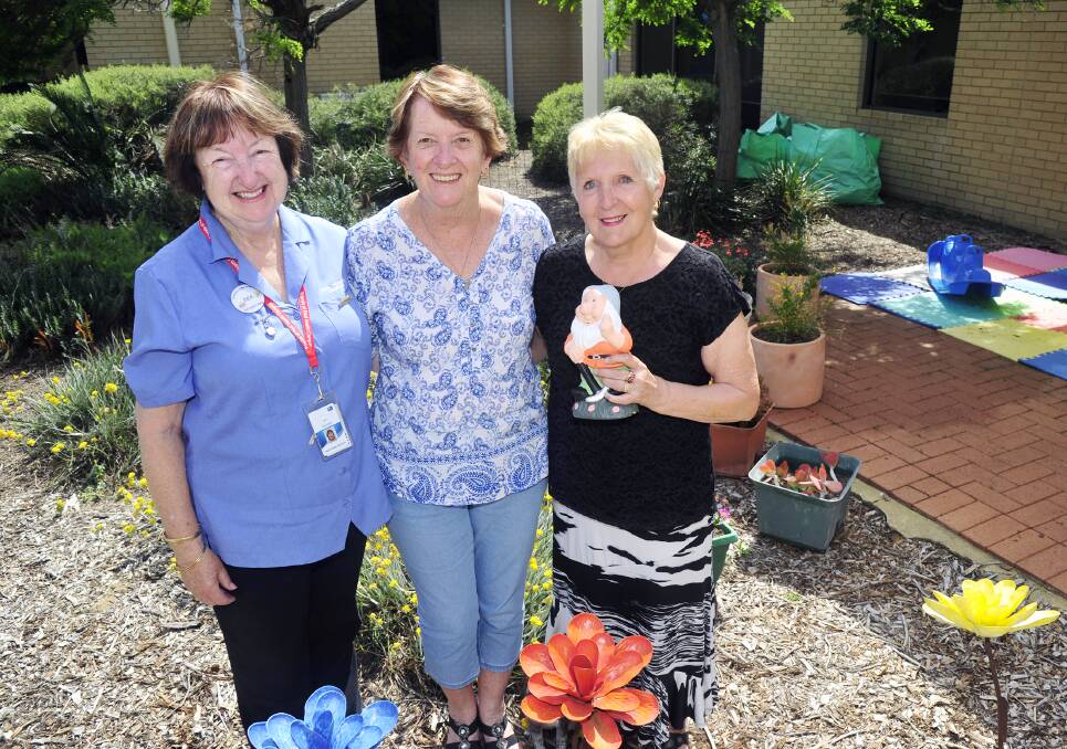 Dee Rouse, Sue Jolly and Kate Lamers-Rolfe at Peel Health Campus' new garden. Photo: Supplied.
