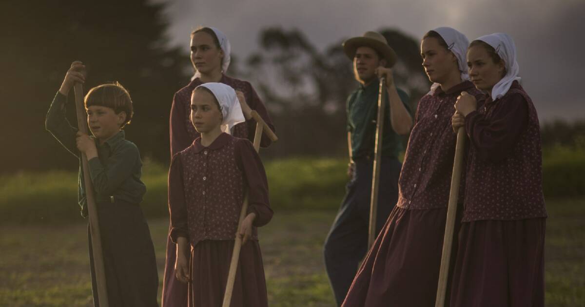 1200px x 630px - Meet the McCallums, one of Australia's few Amish families | Mandurah Mail |  Mandurah, WA