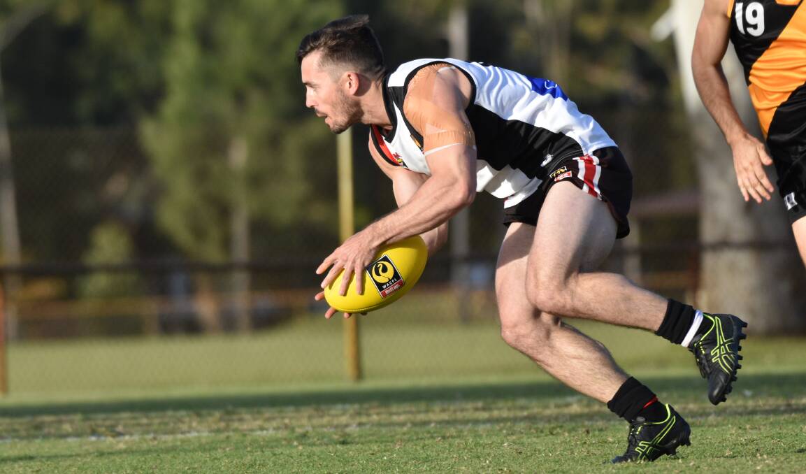 Luke Dowling booted four goals to move his season tally to 25 from five games. Photo: Justin Rake.