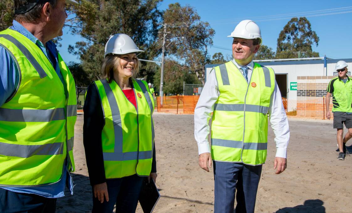 Murray-Wellington MP Robyn Clarke and WA Premier Mark McGowan pictured at the construction site of the new Peel women's refuge. Photo: Supplied. 