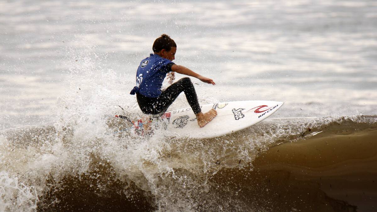 Maverick Wilson took a win in round two of the WA Junior Surfing Titles in Mandurah. Photo: Surfing WA/Majeks.