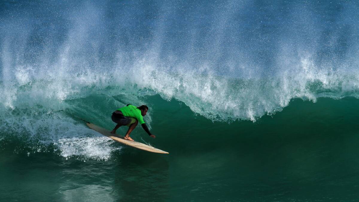 Peel local Brendan Collins will look to enjoy his home break at the WA Longboard Titles in Mandurah this weekend. Photo: Surfing WA/Majeks.