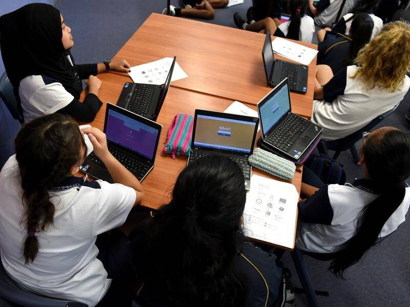 A world-first online health education program for Australian high school students will be trialled.
