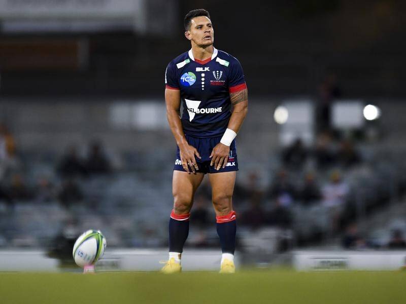 Melbourne Rebels are hoping to convince star back Matt Toomua to stay in Australia.
