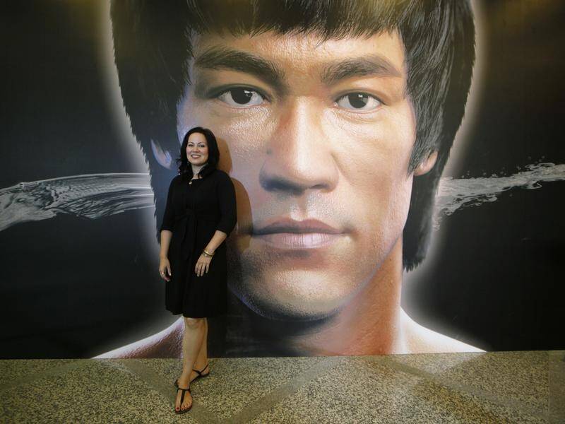 Kung Fu star Bruce Lee's daughter Shannon has slammed Quentin Tarantino's portrayal of her father.
