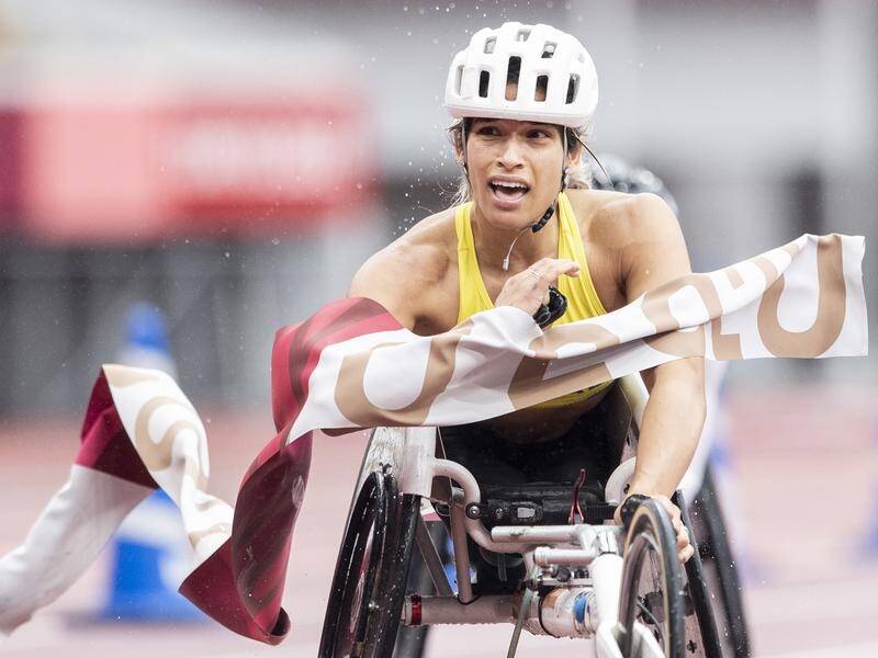 Madison de Rozario has claimed gold in the T54 marathon at the Paralympics in Tokyo.